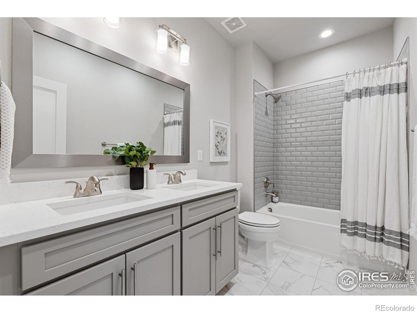 MLS Image #16 for 3315  heron lakes parkway,berthoud, Colorado