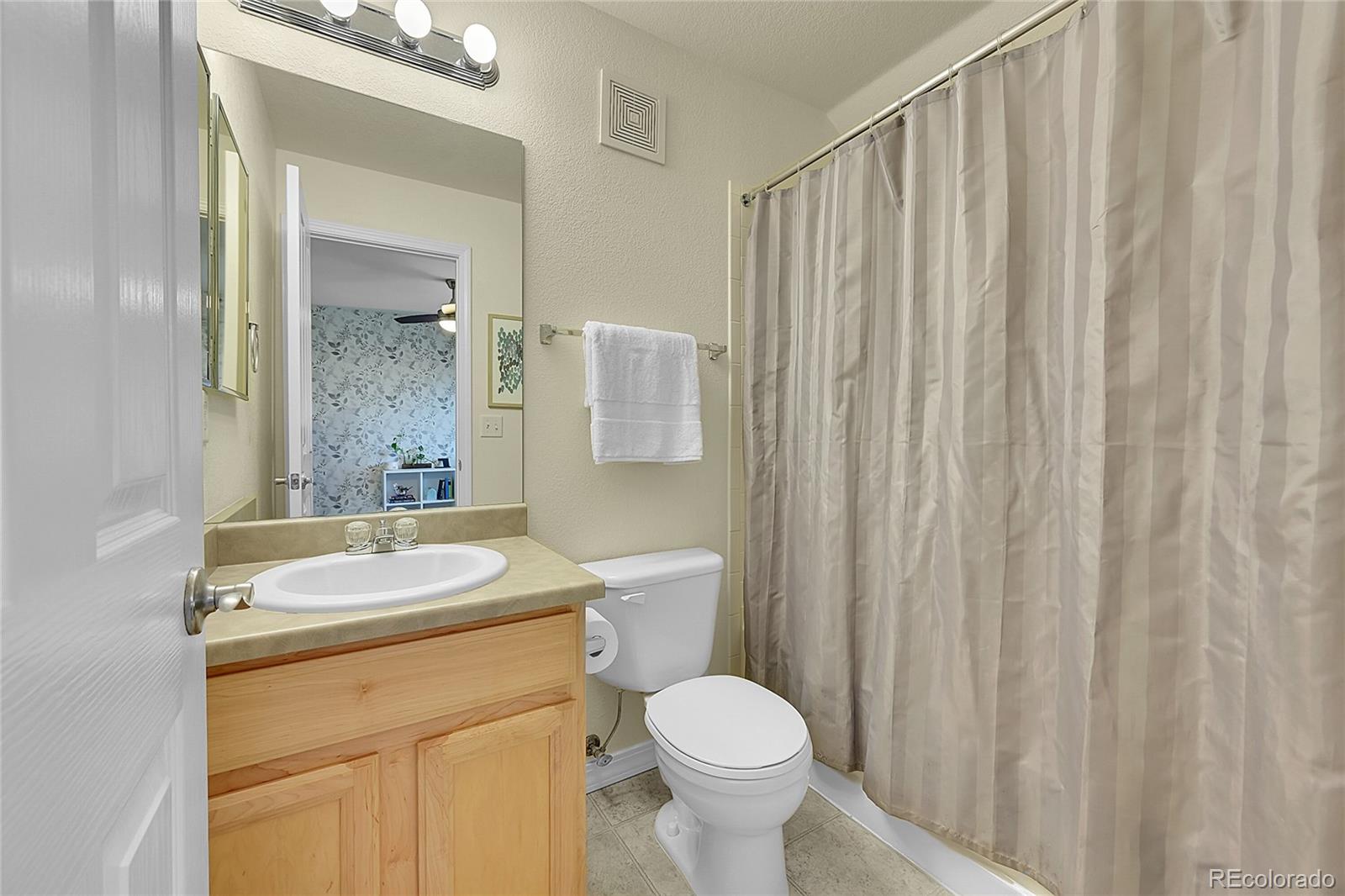 MLS Image #21 for 5660 s algonquian way,aurora, Colorado