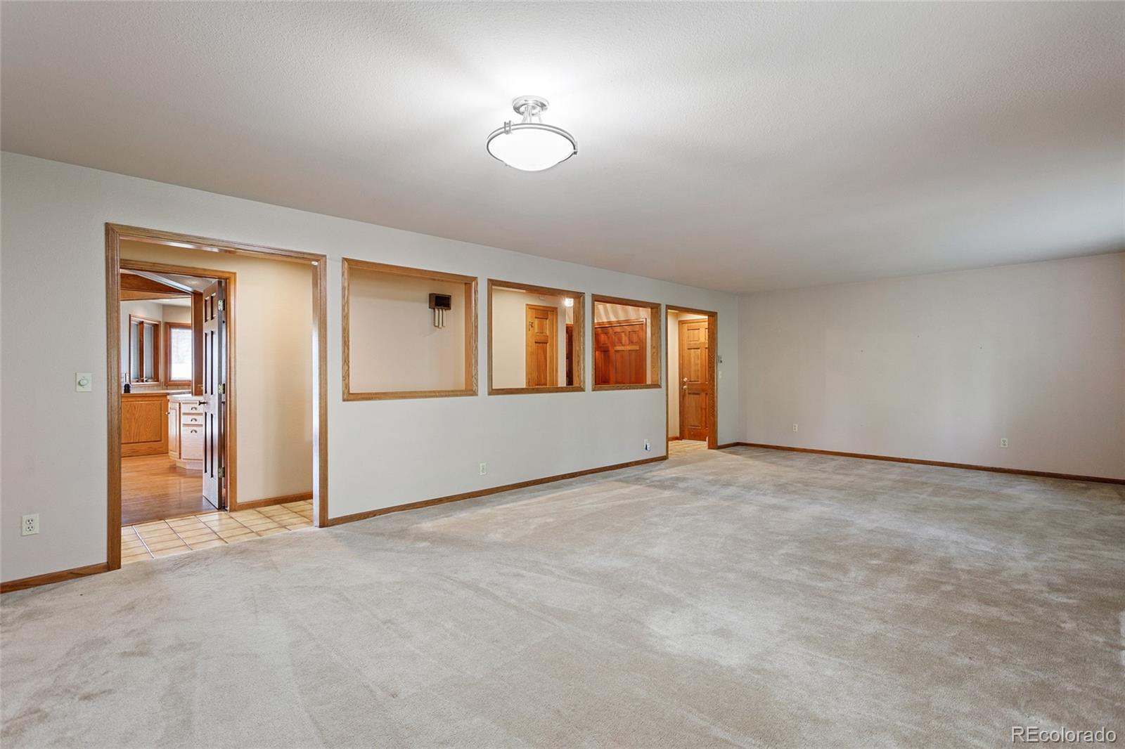 MLS Image #14 for 1961 s xenia court,denver, Colorado