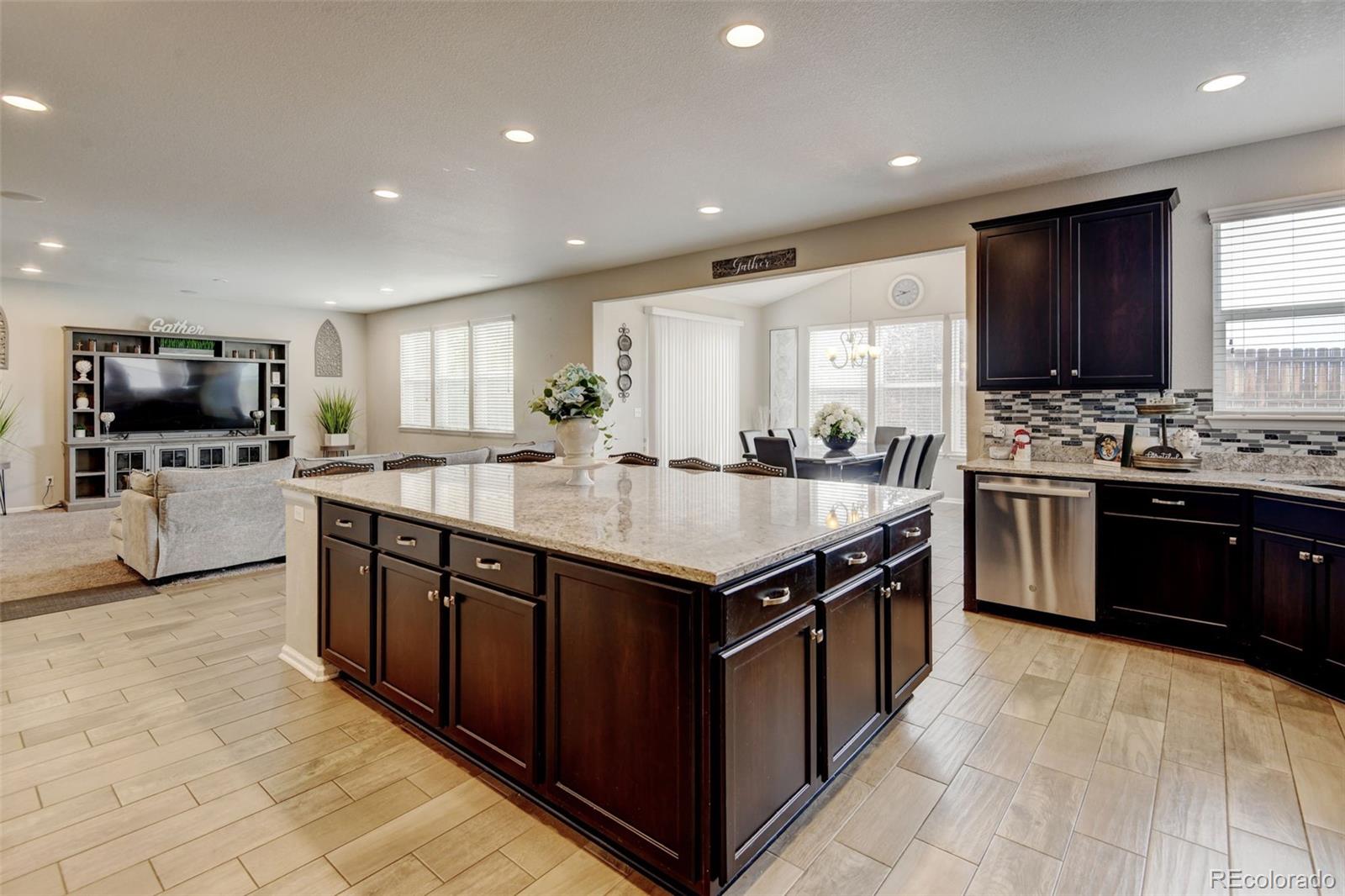 MLS Image #12 for 8071  tabor street,arvada, Colorado