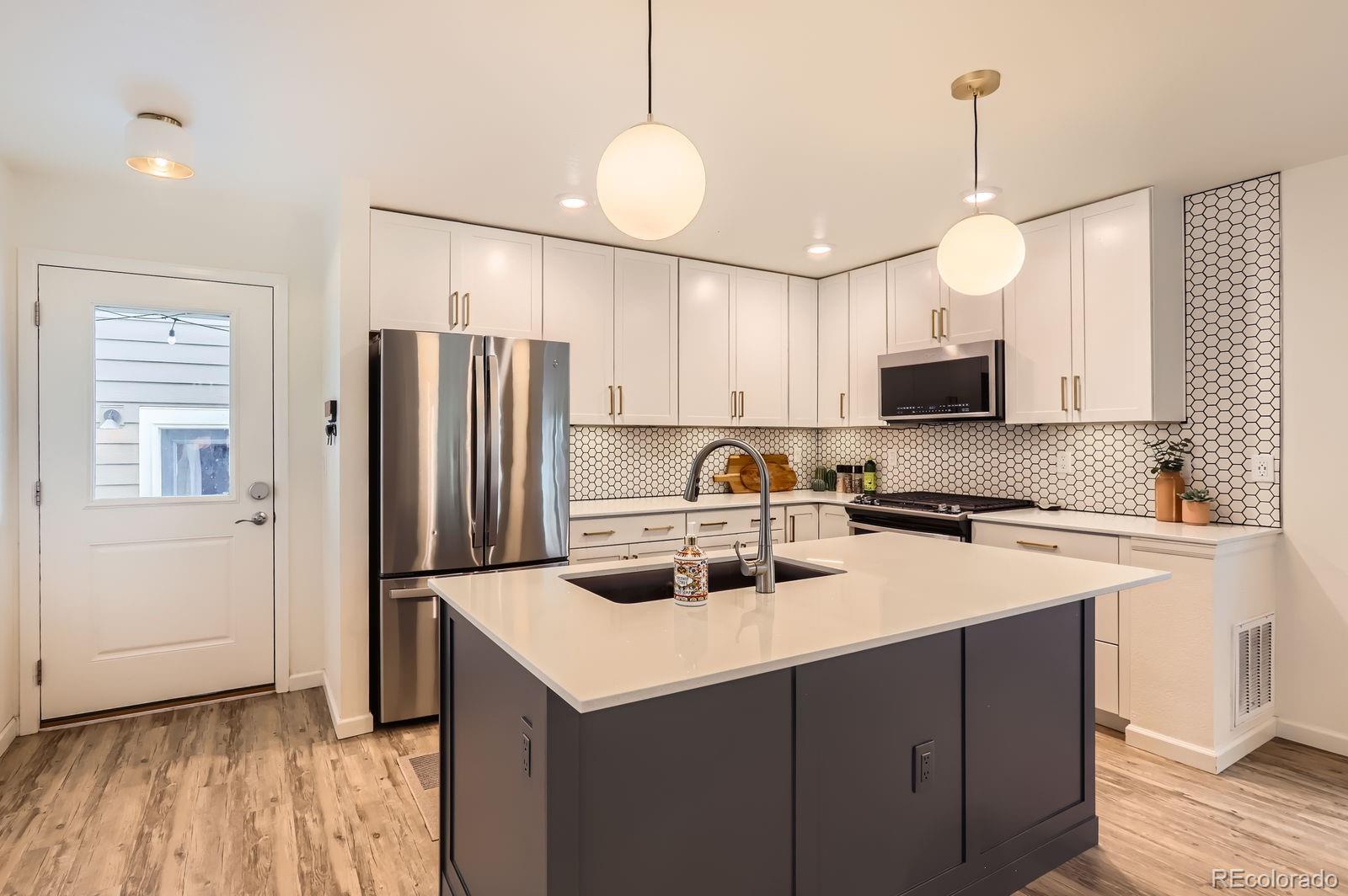 MLS Image #0 for 1137  hummingbird circle,longmont, Colorado