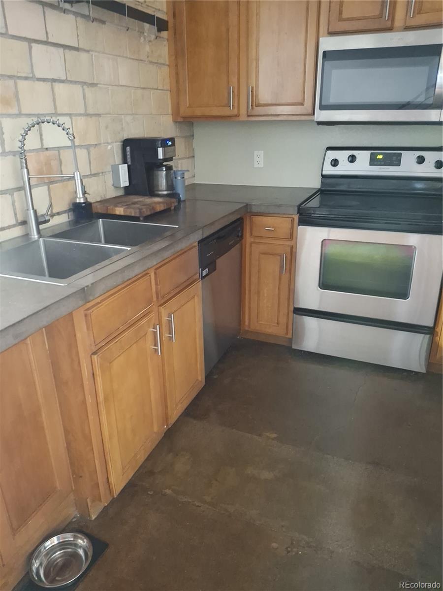 MLS Image #10 for 1421  oneida street,denver, Colorado