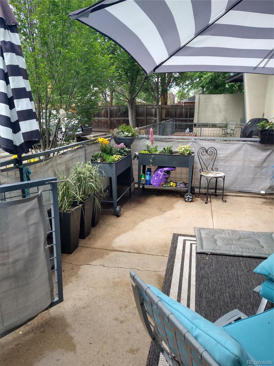 MLS Image #2 for 1421  oneida street,denver, Colorado