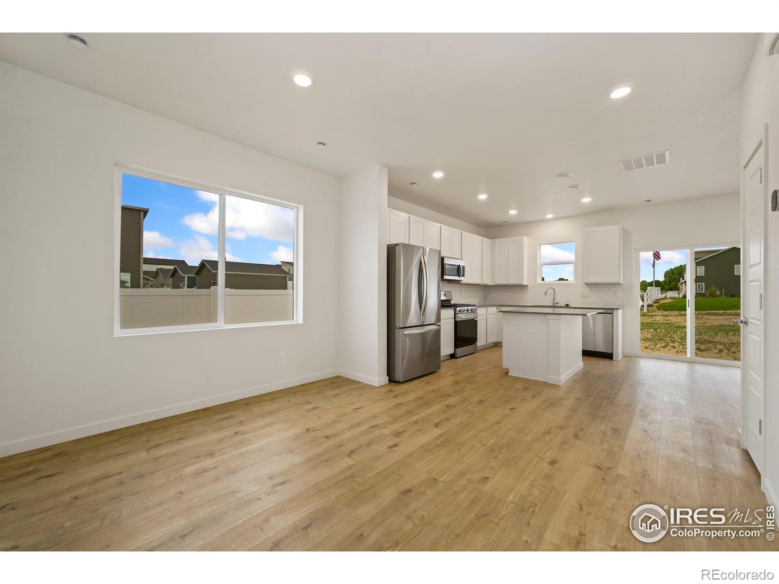 MLS Image #2 for 3729  kenai street,evans, Colorado