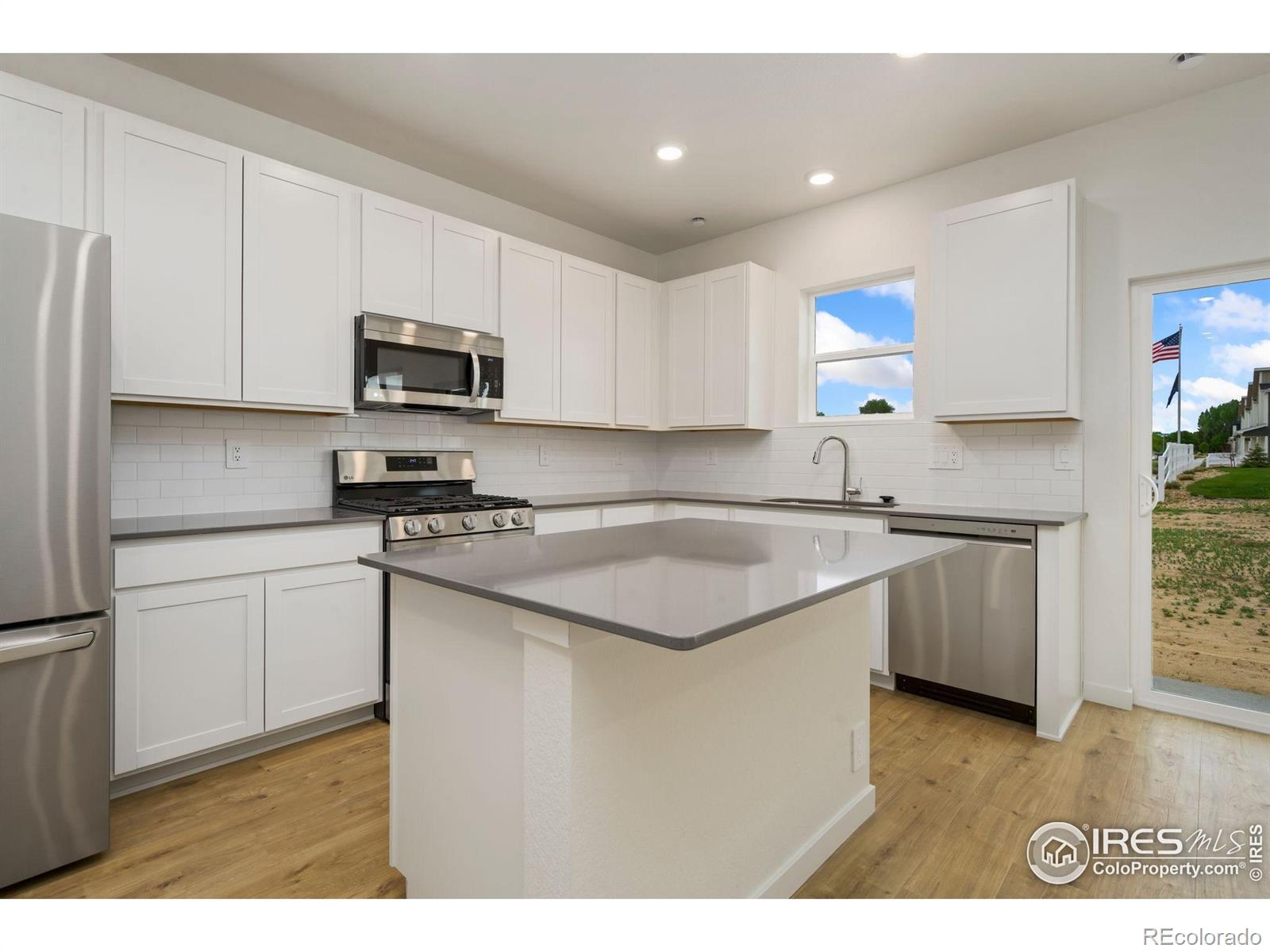 MLS Image #3 for 3729  kenai street,evans, Colorado