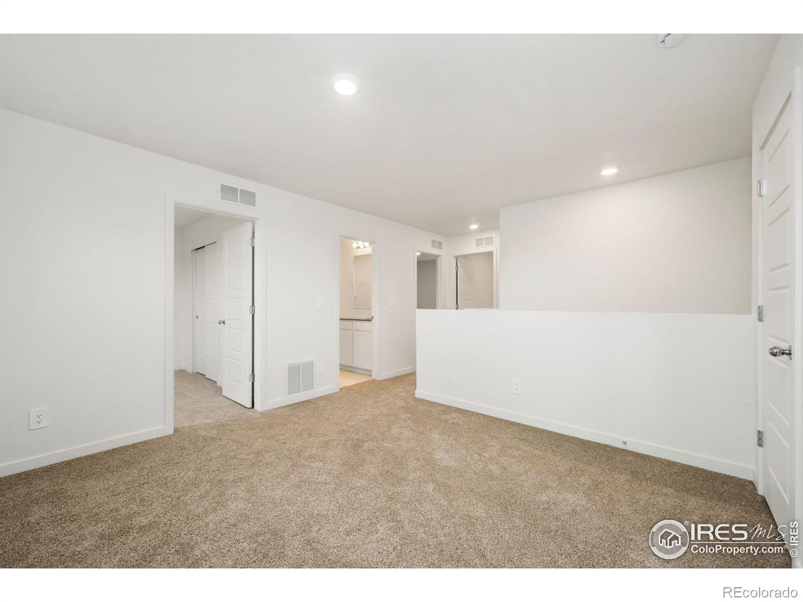 MLS Image #9 for 3729  kenai street,evans, Colorado