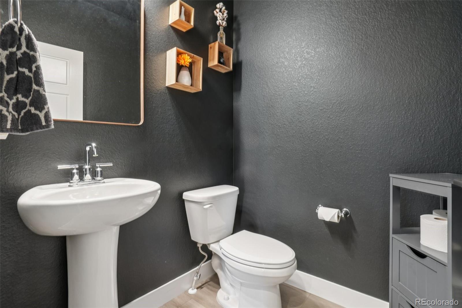 MLS Image #9 for 8032  mount ouray road,littleton, Colorado