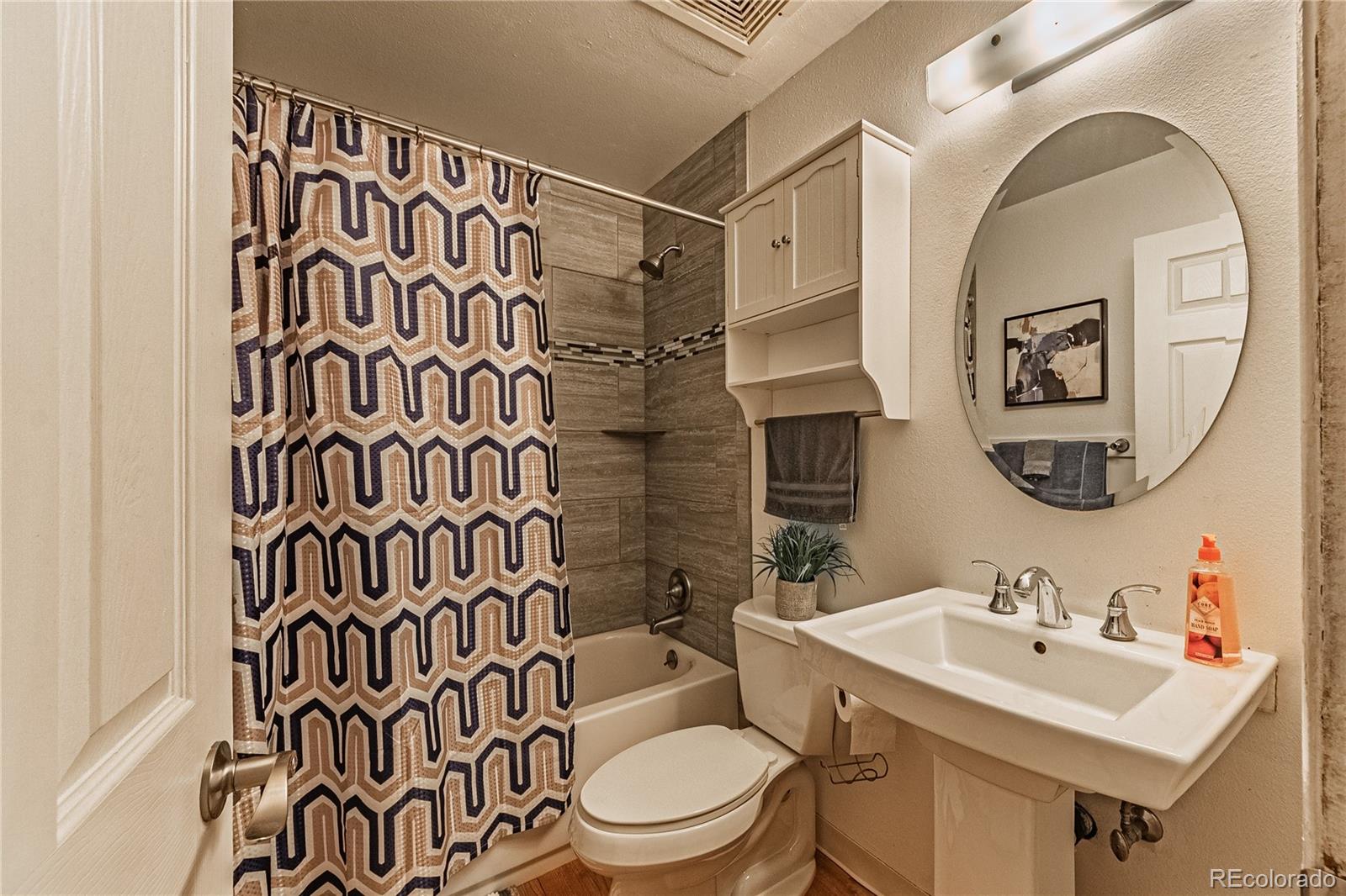 MLS Image #10 for 7945  york street,denver, Colorado