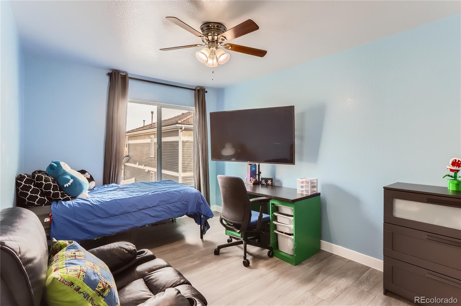 MLS Image #18 for 5570  nepal street,denver, Colorado