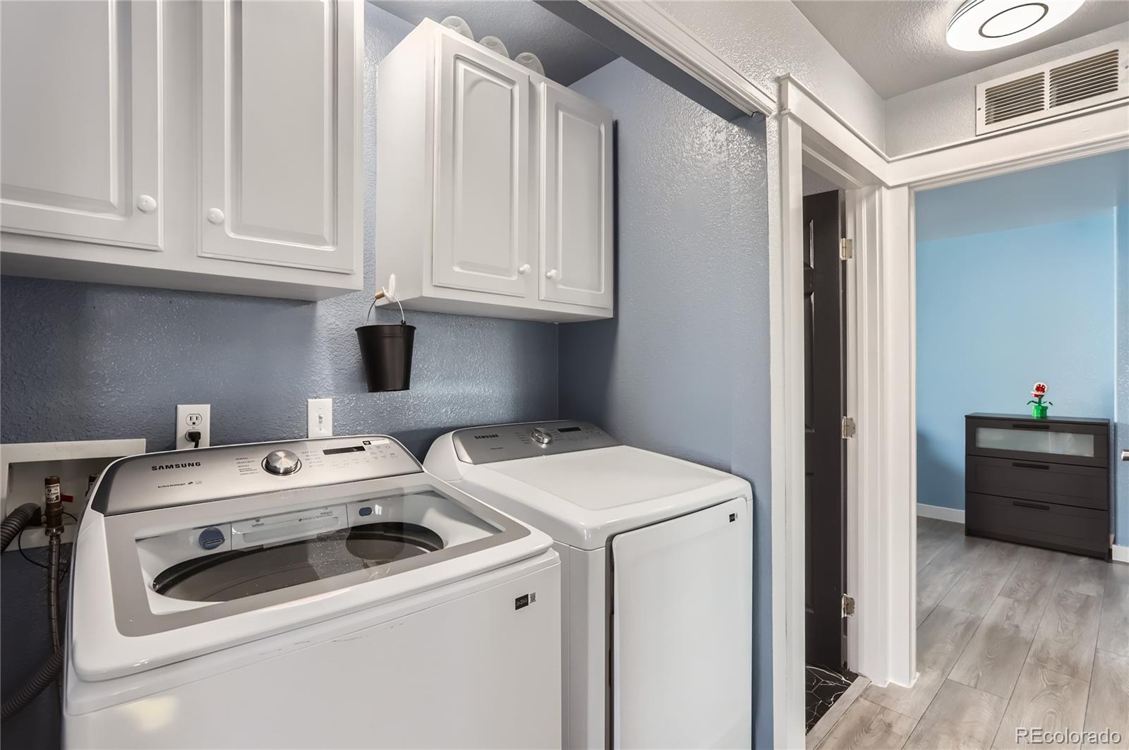 MLS Image #20 for 5570  nepal street,denver, Colorado