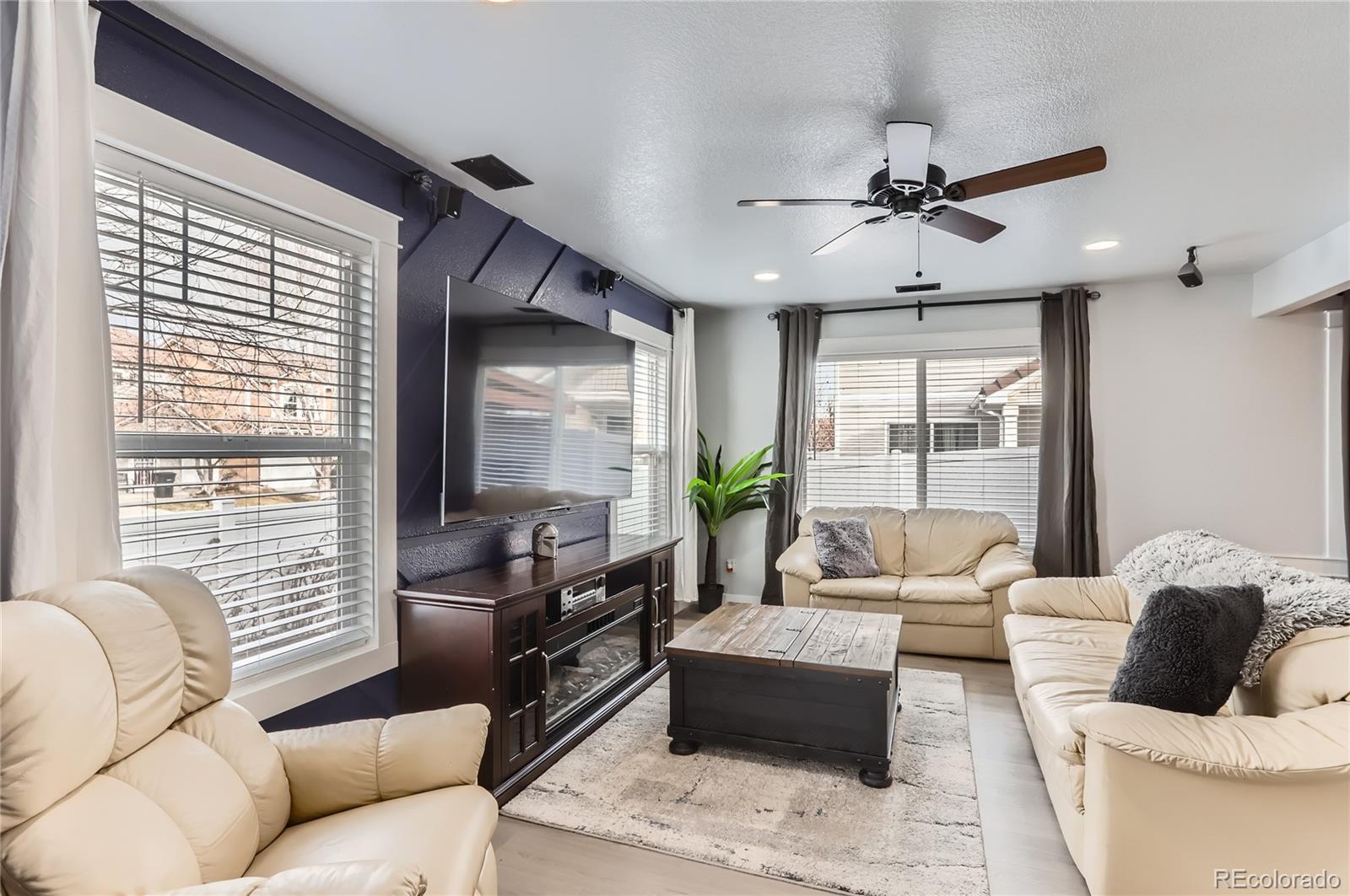MLS Image #4 for 5570  nepal street,denver, Colorado