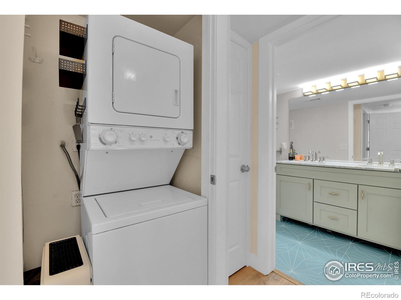 MLS Image #12 for 1050  opal street 203,broomfield, Colorado