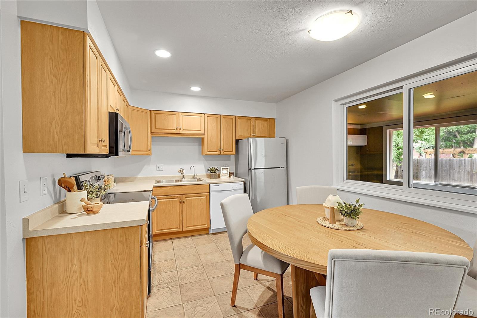 MLS Image #6 for 1030  kohl street,broomfield, Colorado