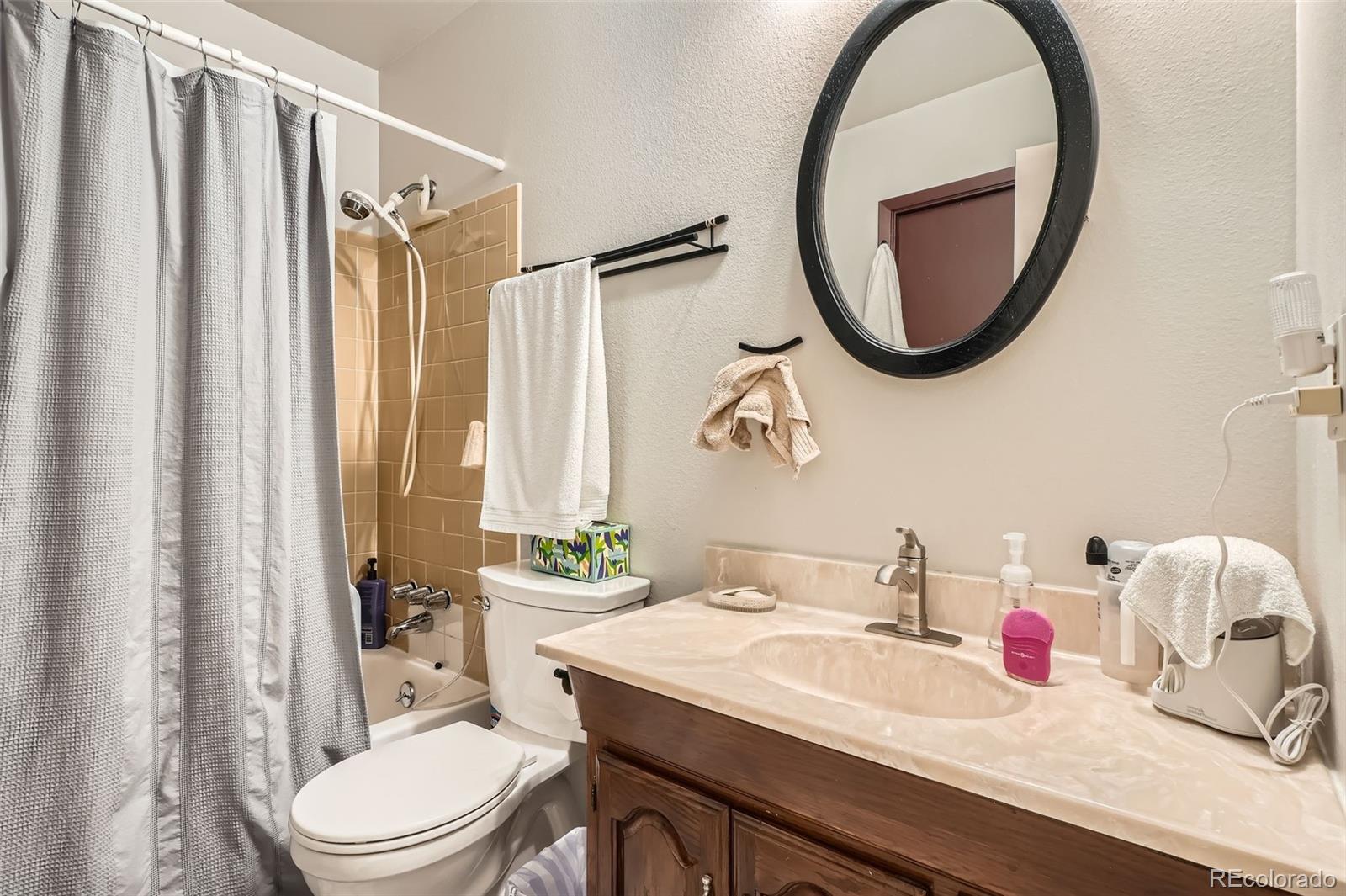 MLS Image #6 for 1250 s monaco street parkway,denver, Colorado