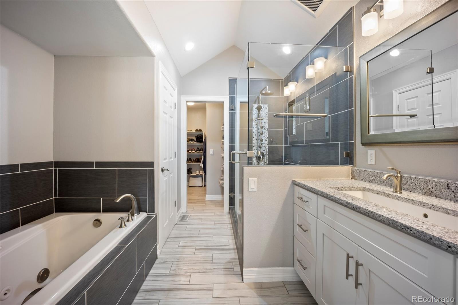 MLS Image #15 for 2737  marston heights,colorado springs, Colorado