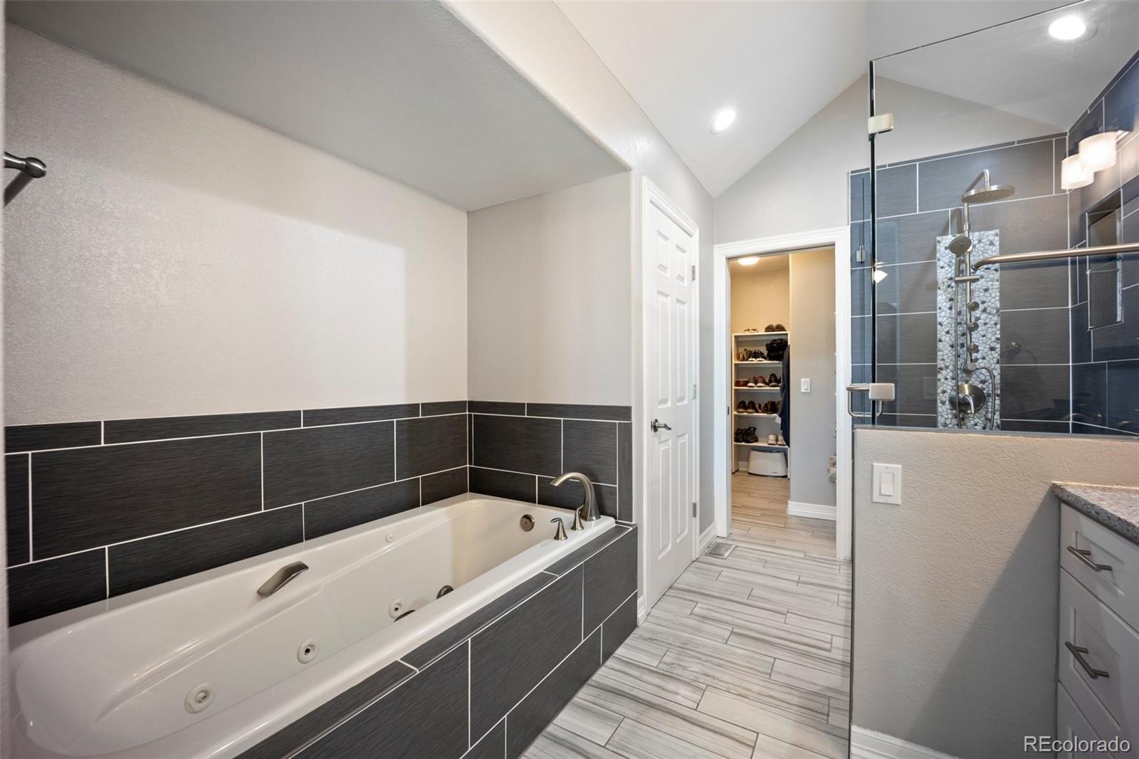 MLS Image #16 for 2737  marston heights,colorado springs, Colorado