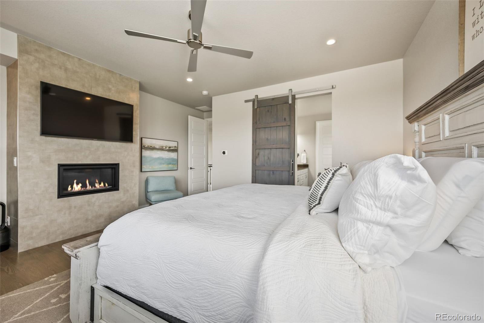 MLS Image #20 for 10401  maplebrook way,highlands ranch, Colorado