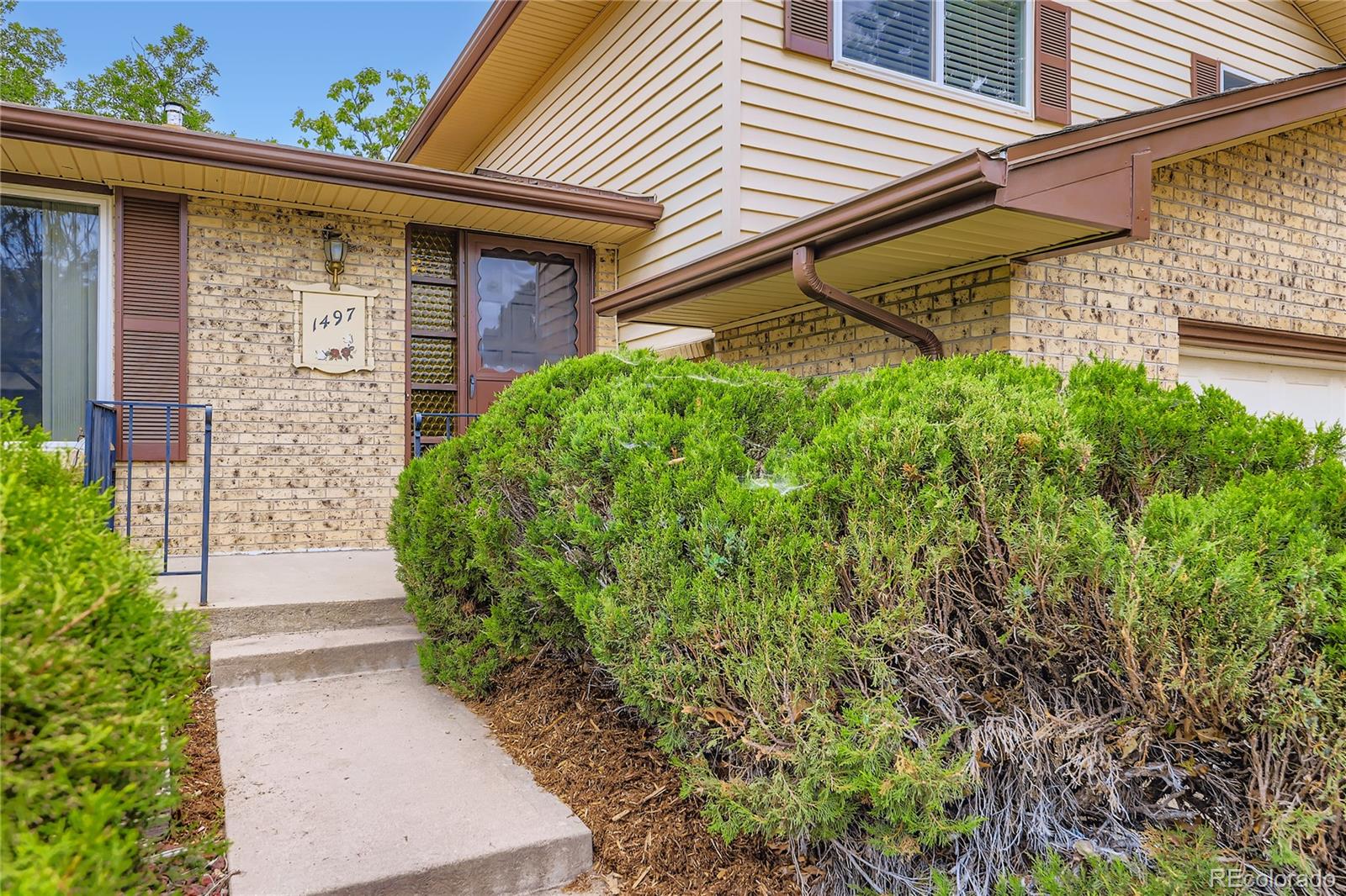 MLS Image #2 for 1497 s oakland street,aurora, Colorado