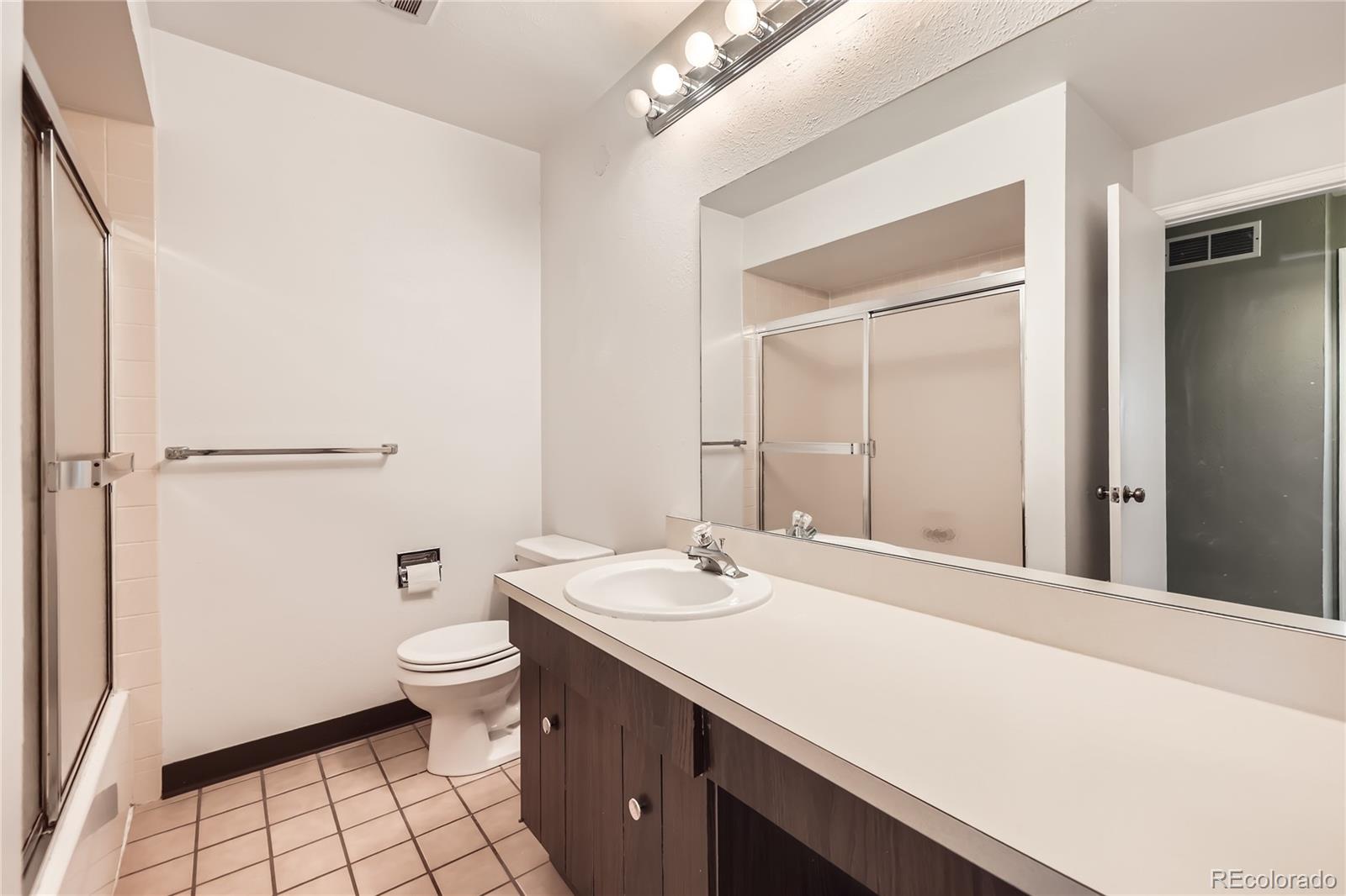 MLS Image #20 for 1497 s oakland street,aurora, Colorado