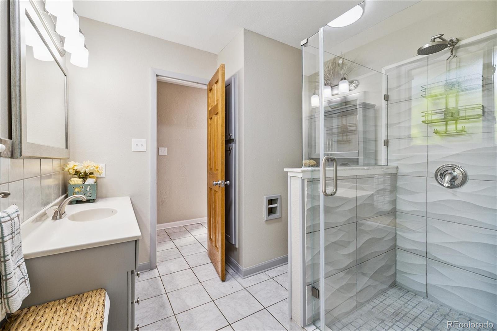 MLS Image #19 for 3322  vivian drive,wheat ridge, Colorado