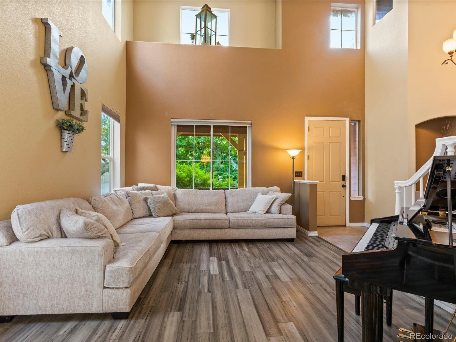 MLS Image #5 for 10216  kleinbrook way,highlands ranch, Colorado