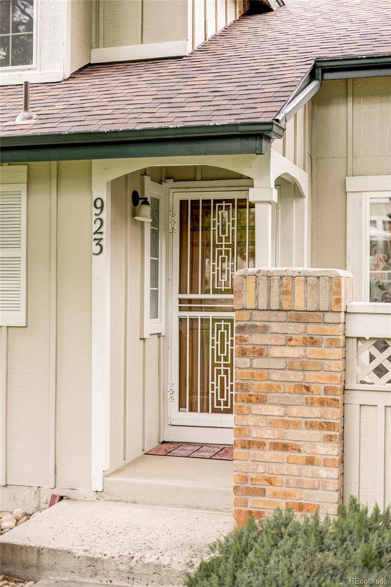 MLS Image #28 for 923 s fairplay street,aurora, Colorado