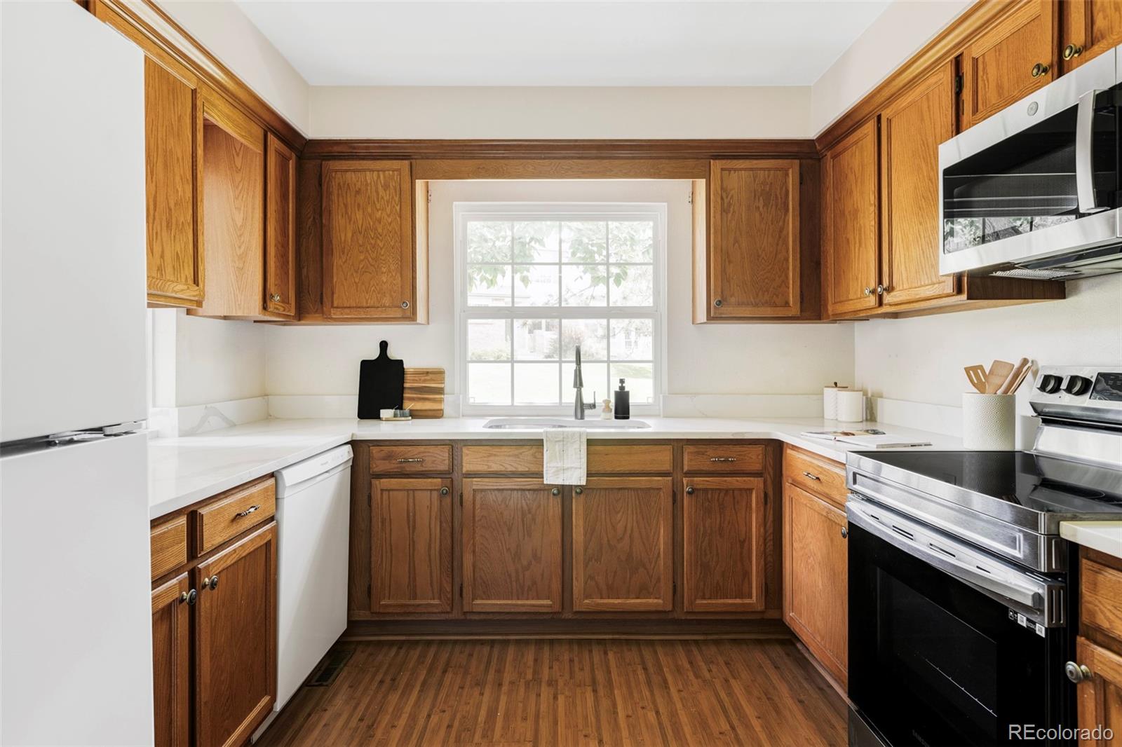 MLS Image #9 for 923 s fairplay street,aurora, Colorado