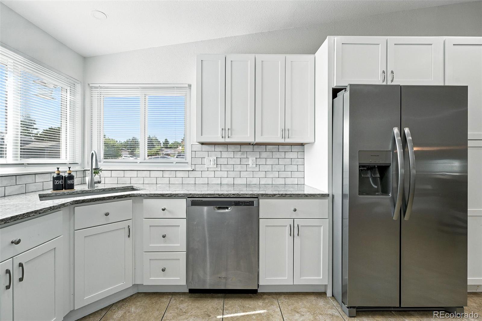 MLS Image #17 for 5317 s truckee court,centennial, Colorado