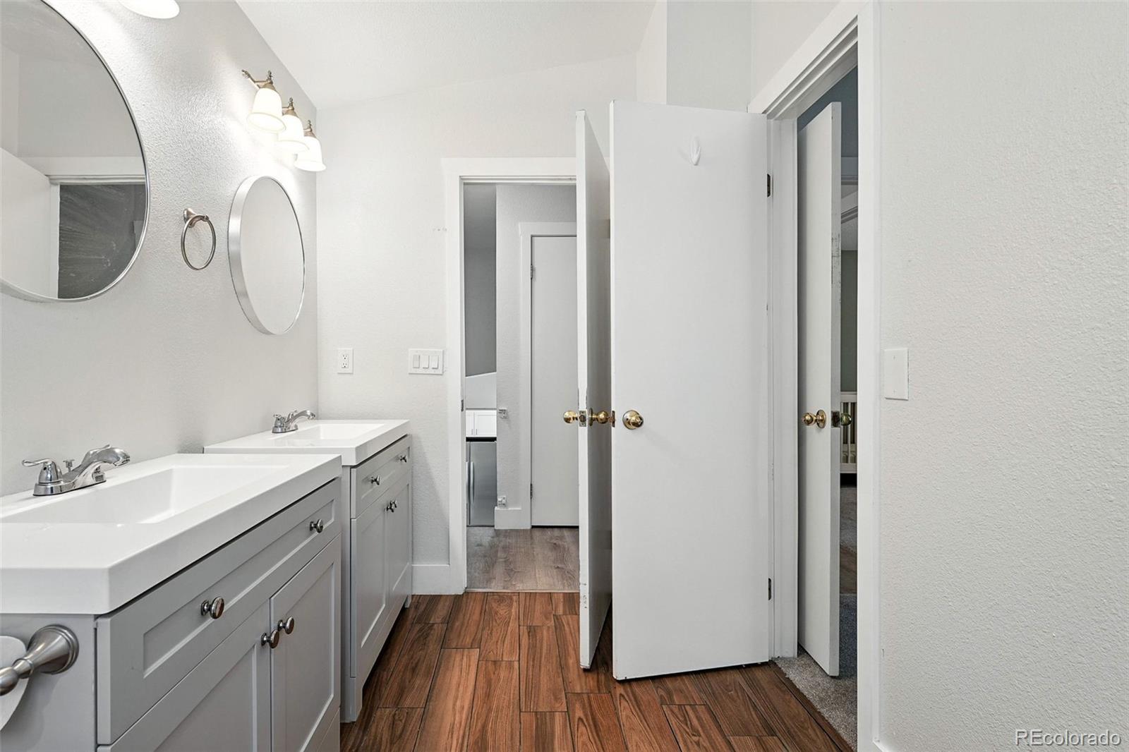MLS Image #32 for 5317 s truckee court,centennial, Colorado