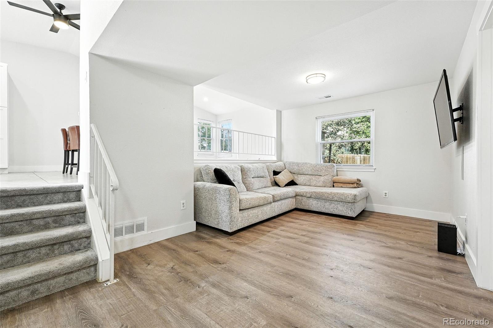 MLS Image #8 for 5317 s truckee court,centennial, Colorado