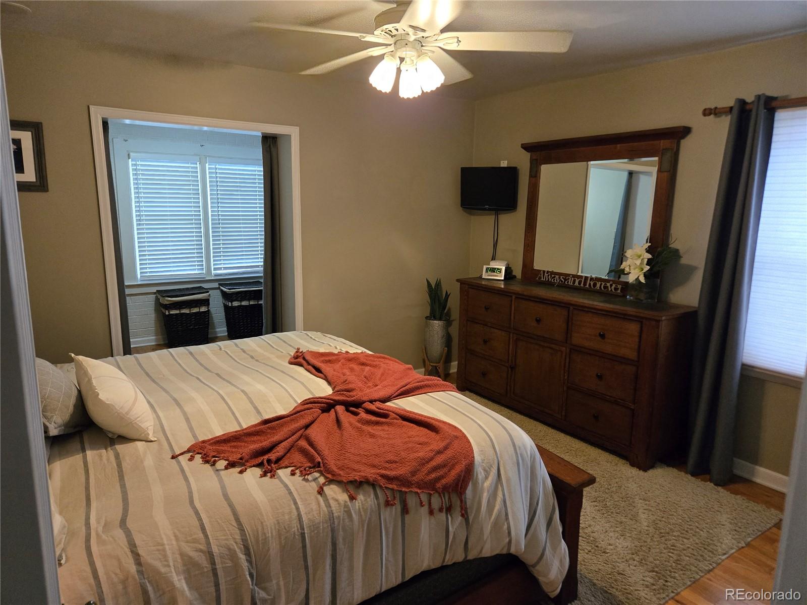 MLS Image #10 for 148  15th street,burlington, Colorado