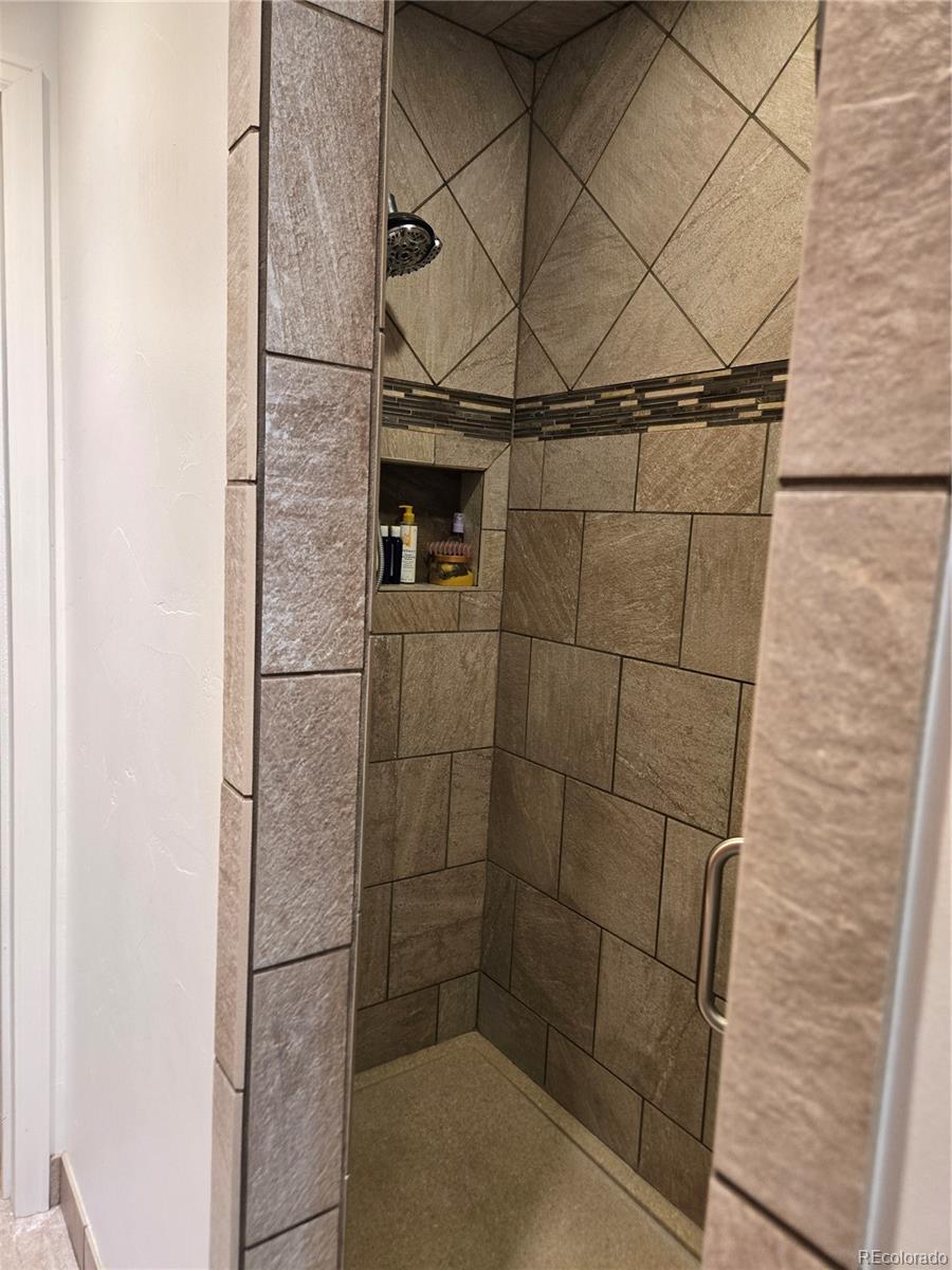 MLS Image #13 for 148  15th street,burlington, Colorado