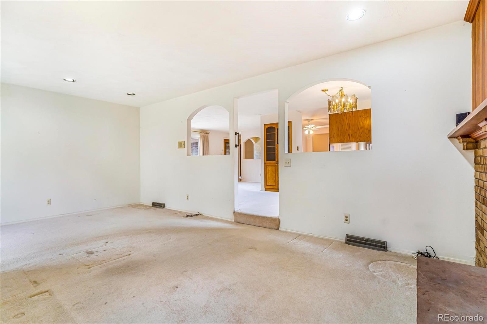 MLS Image #9 for 2180 s flower way,lakewood, Colorado