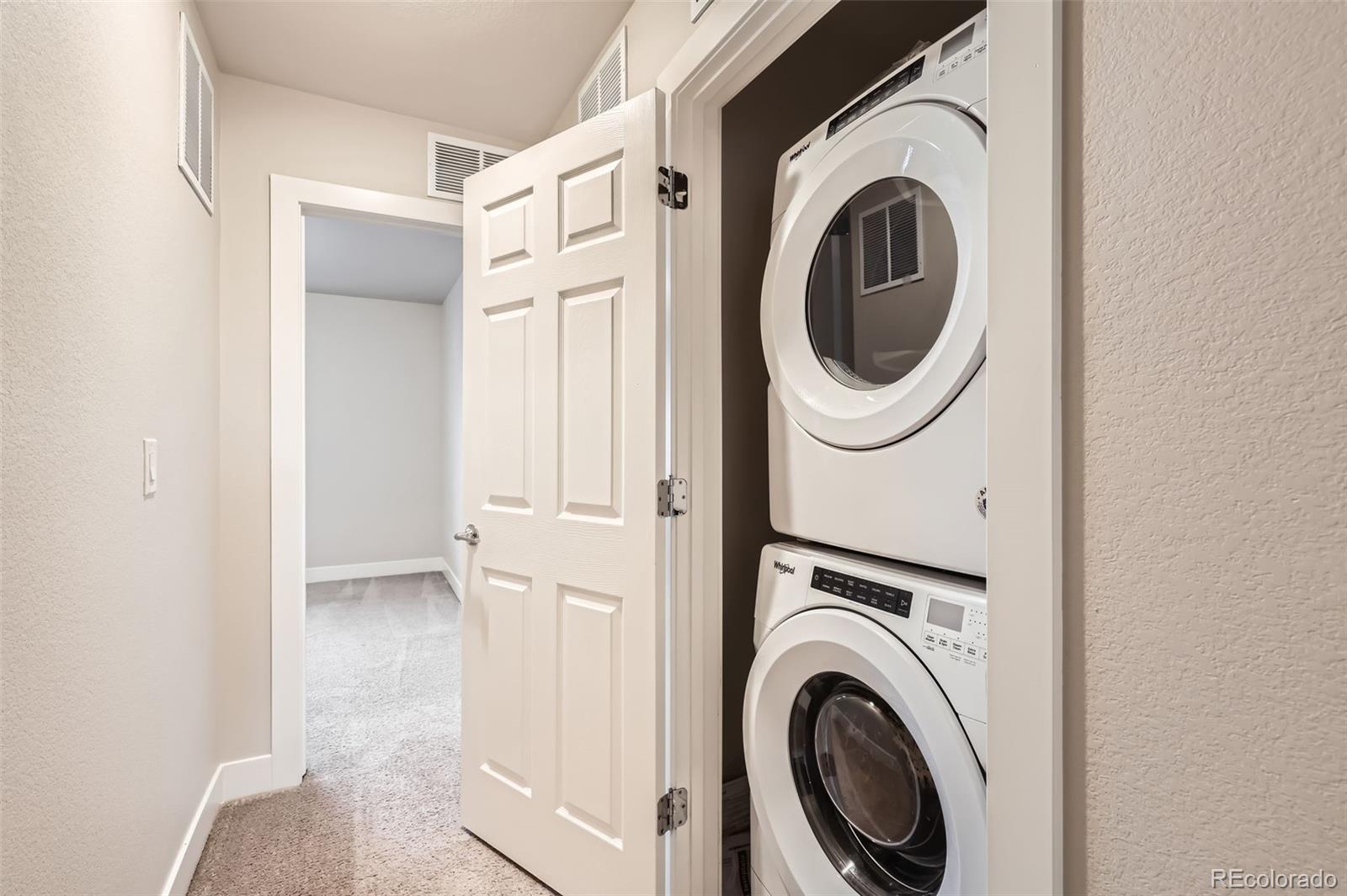 MLS Image #14 for 16060 e 47th drive,denver, Colorado