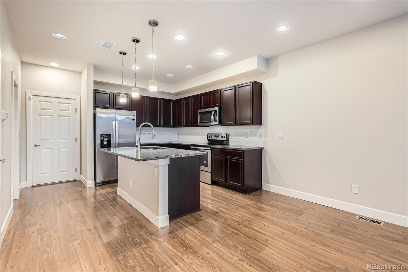 MLS Image #3 for 16060 e 47th drive,denver, Colorado
