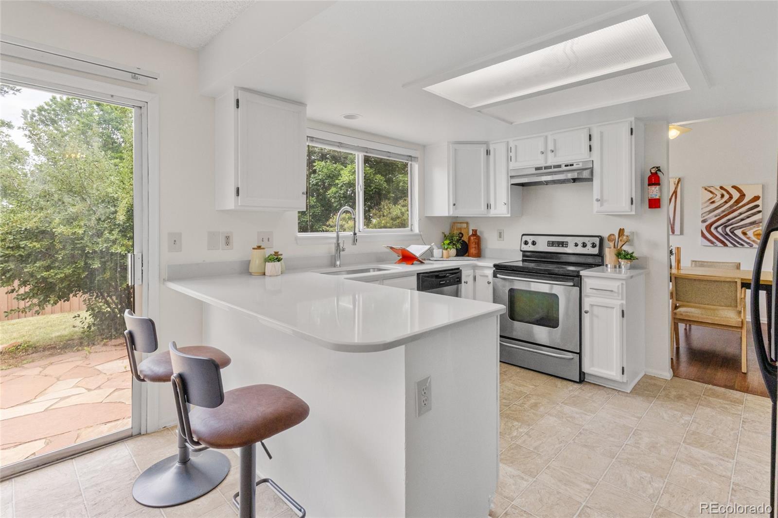 MLS Image #10 for 8441 s timberwood street,highlands ranch, Colorado