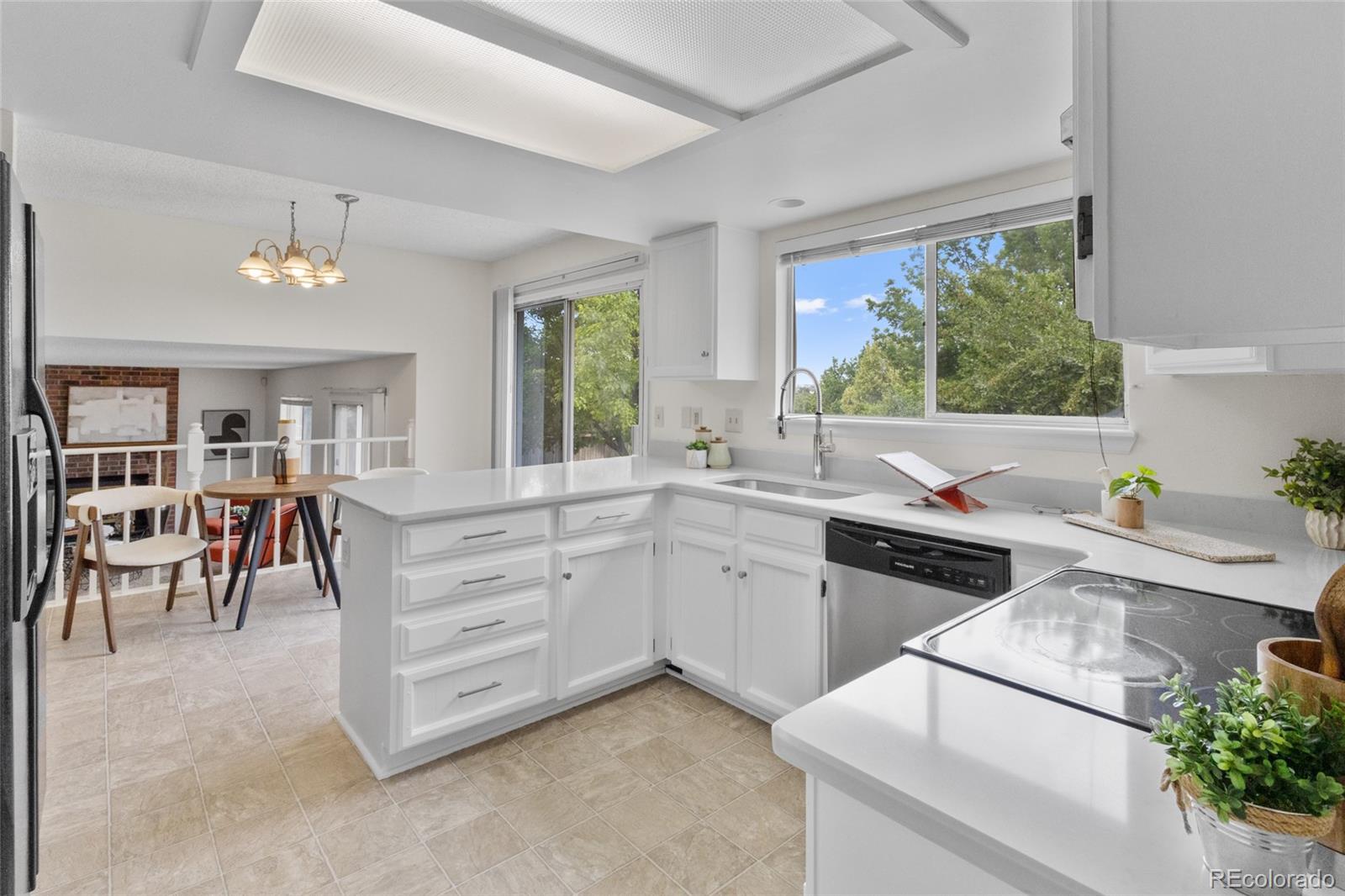 MLS Image #12 for 8441 s timberwood street,highlands ranch, Colorado