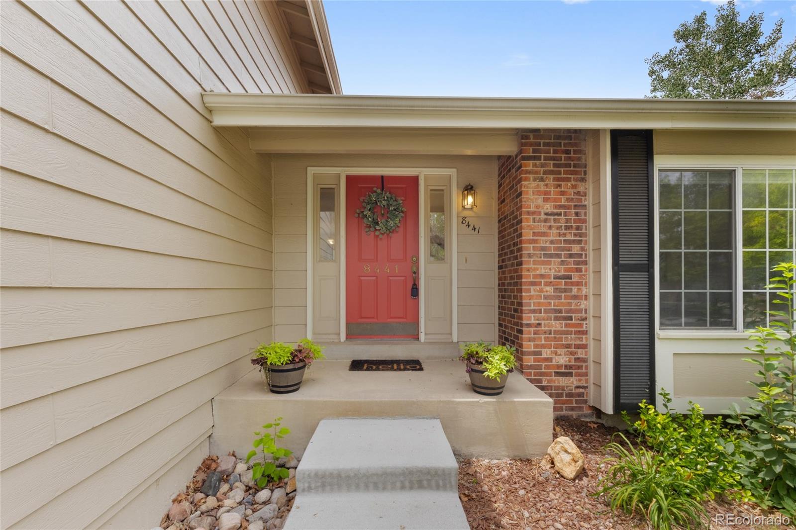MLS Image #2 for 8441 s timberwood street,highlands ranch, Colorado