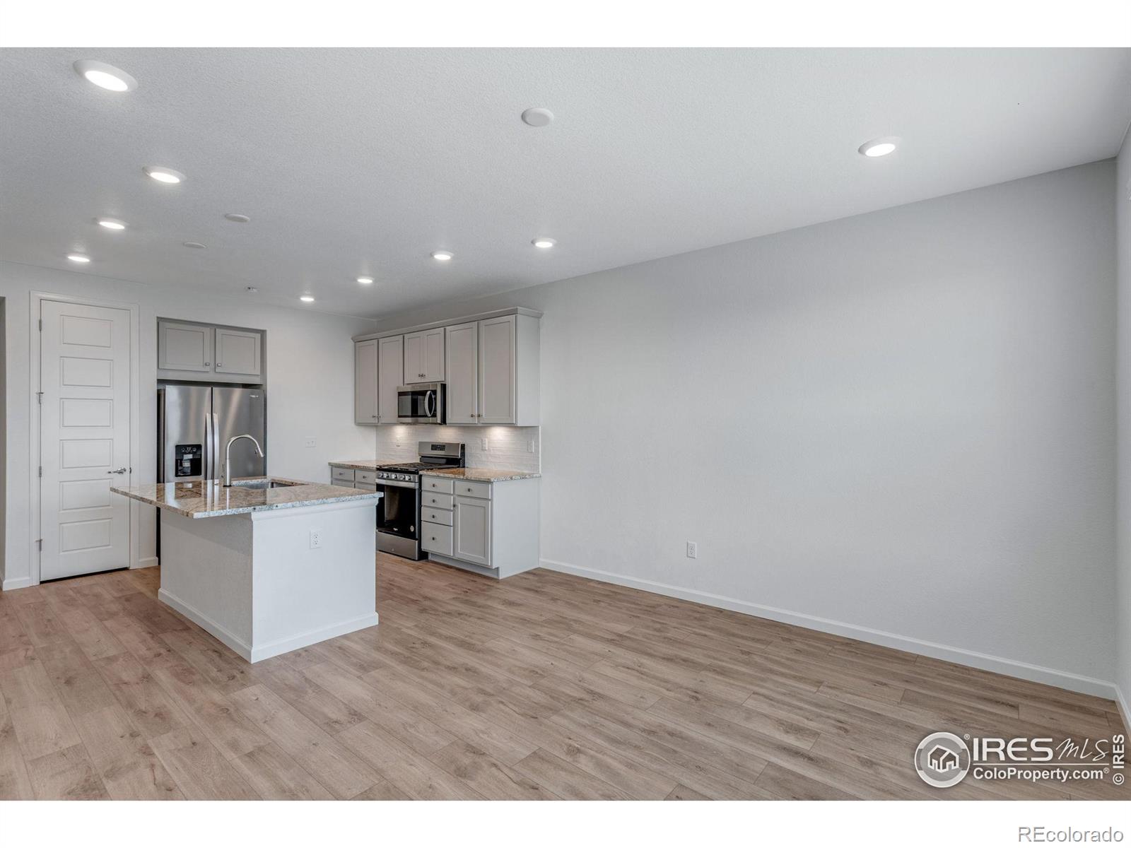 MLS Image #11 for 1776  glacier avenue,berthoud, Colorado