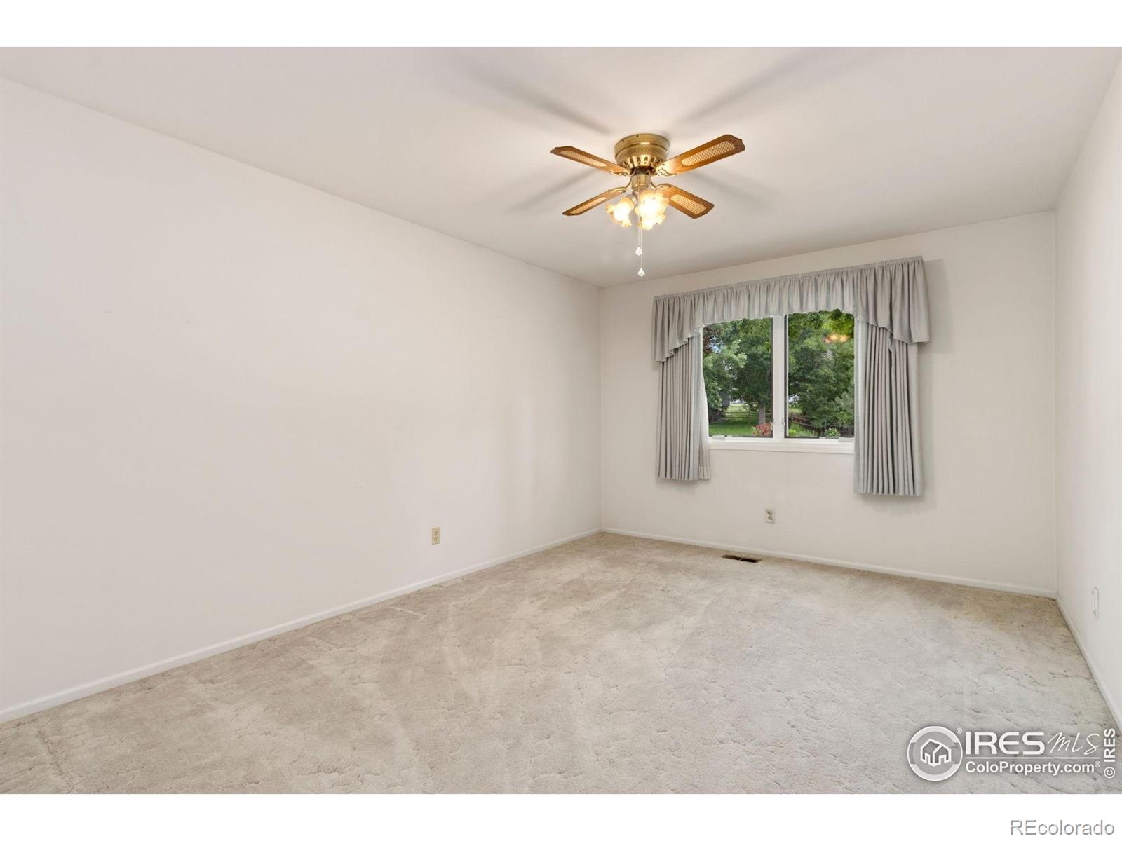 MLS Image #18 for 5825  southridge greens boulevard,fort collins, Colorado