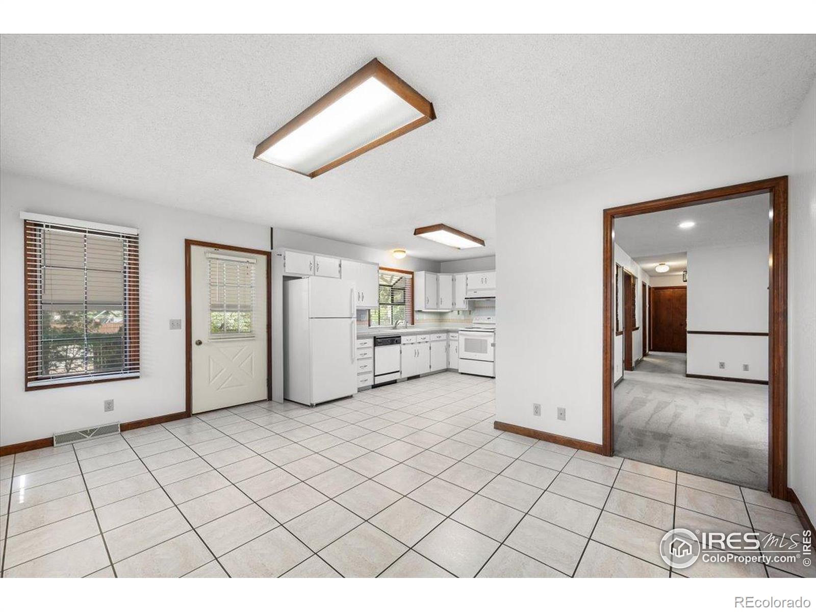 MLS Image #5 for 1440 w 38th place,loveland, Colorado