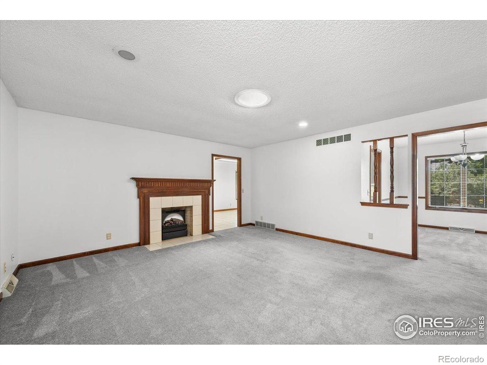 MLS Image #6 for 1440 w 38th place,loveland, Colorado