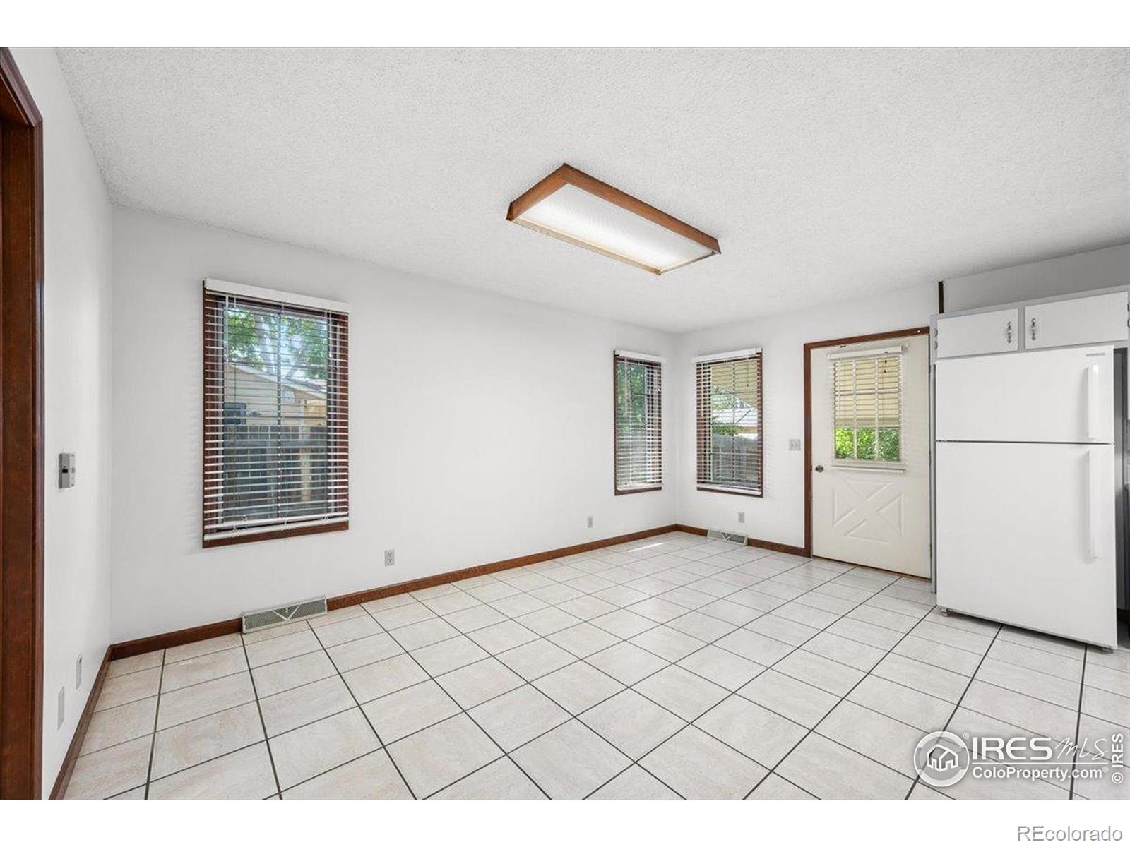 MLS Image #7 for 1440 w 38th place,loveland, Colorado