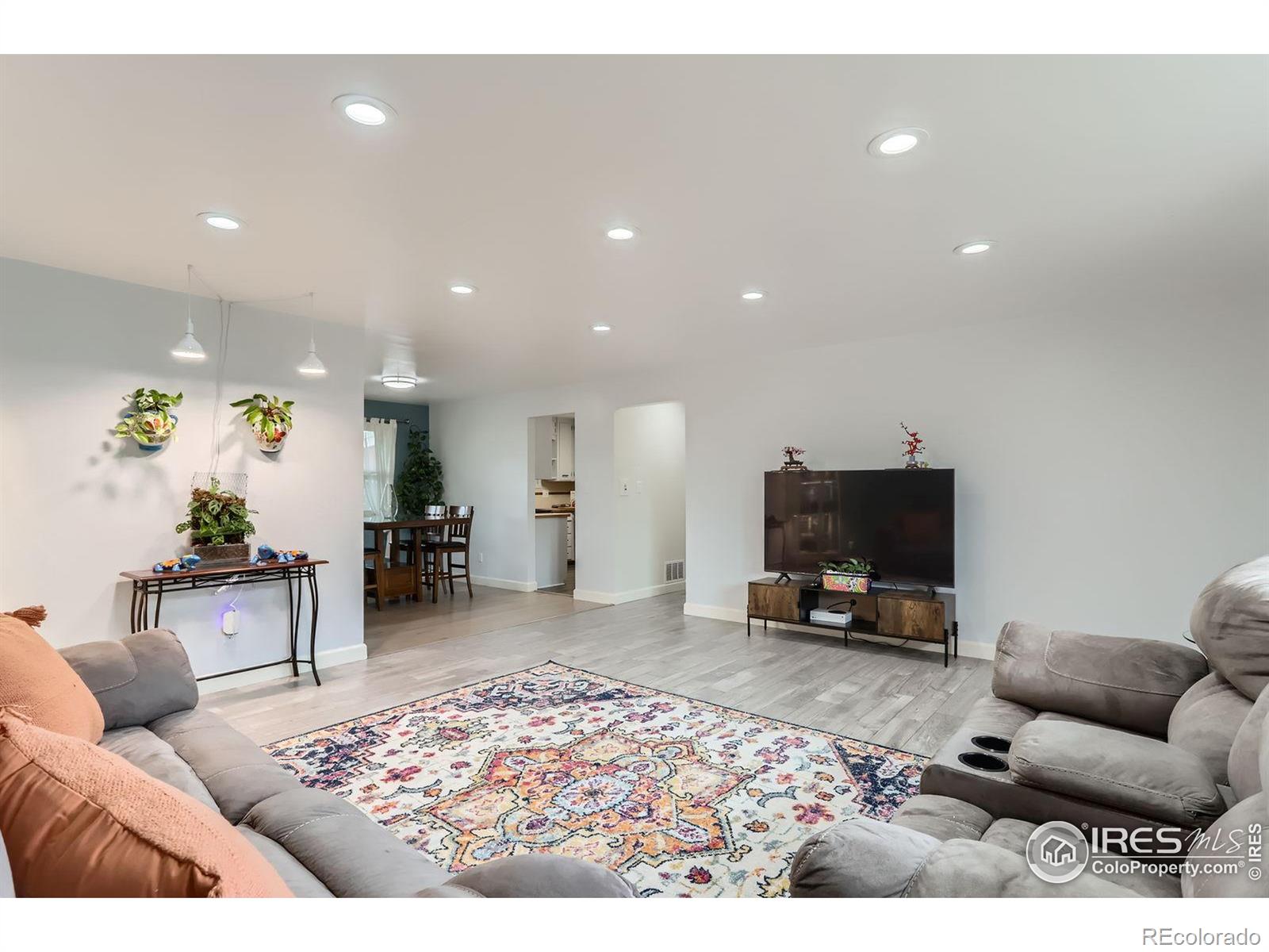 MLS Image #5 for 1345  northwestern road,longmont, Colorado