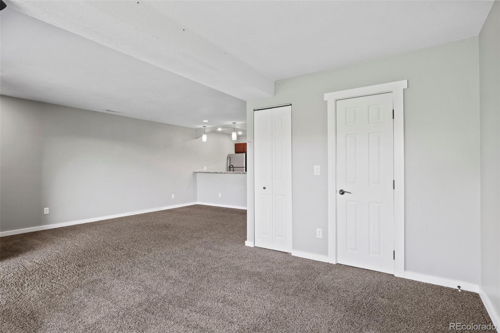 MLS Image #21 for 128 w rockrimmon boulevard,colorado springs, Colorado