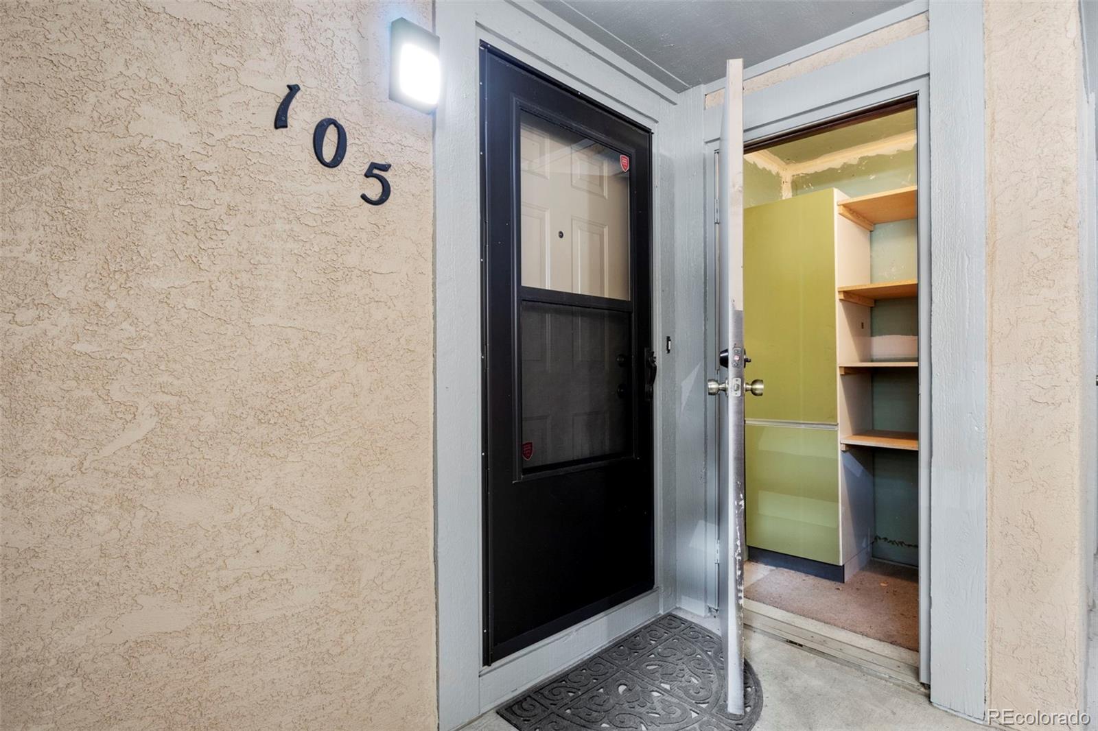 MLS Image #5 for 128 w rockrimmon boulevard,colorado springs, Colorado