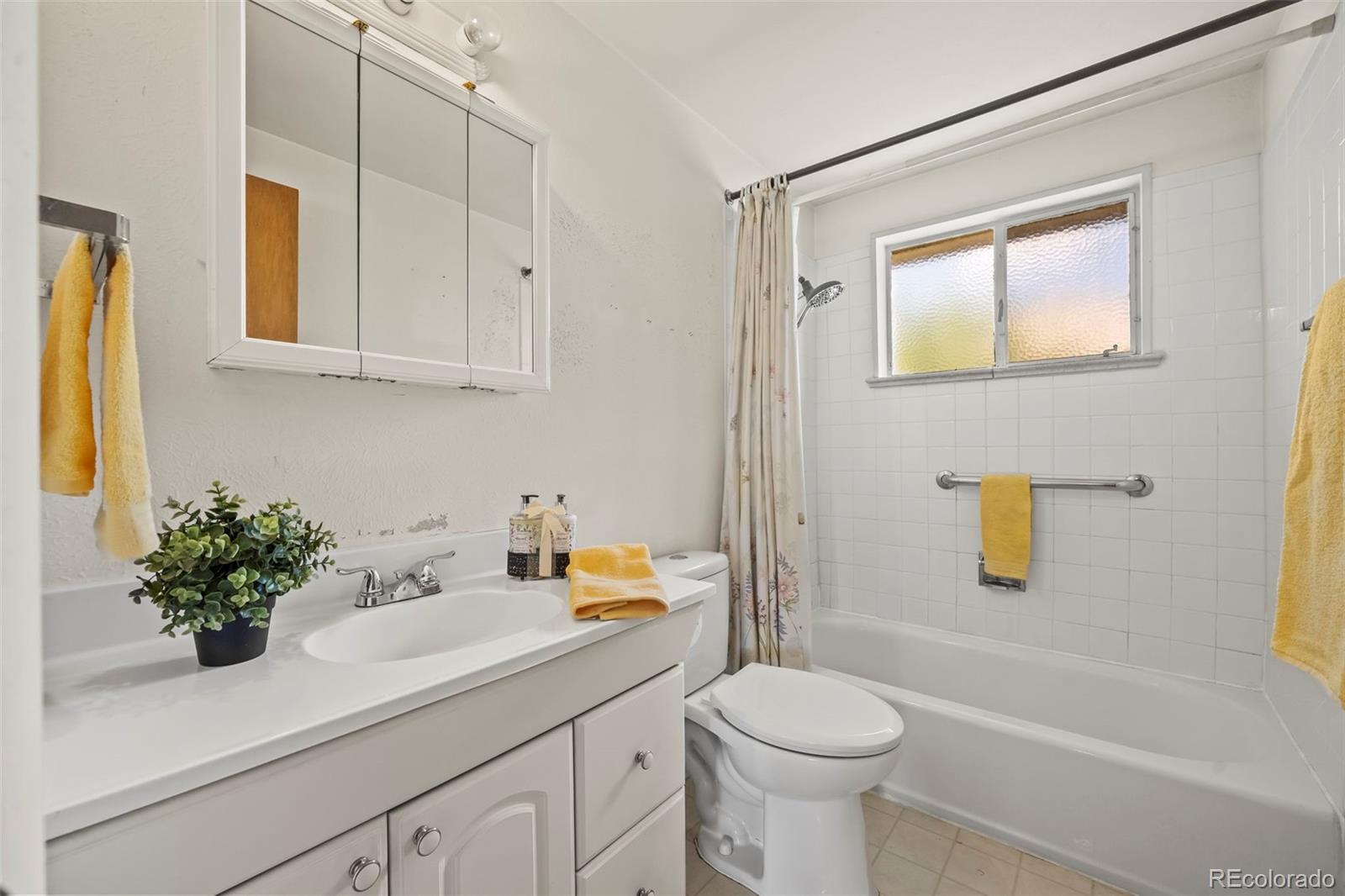 MLS Image #10 for 9605 w 51st place,arvada, Colorado