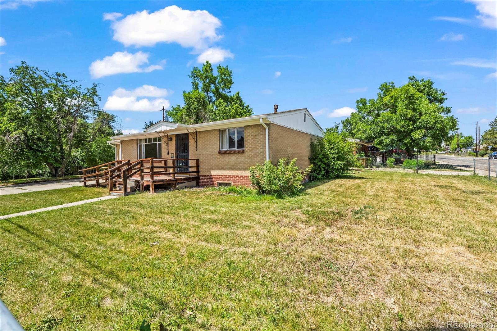 MLS Image #2 for 9605 w 51st place,arvada, Colorado