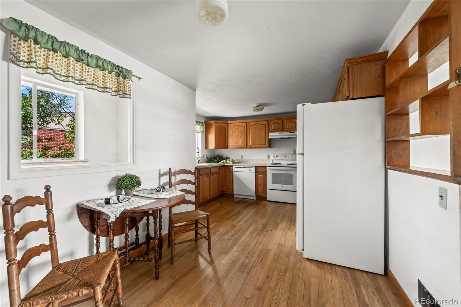 MLS Image #6 for 9605 w 51st place,arvada, Colorado