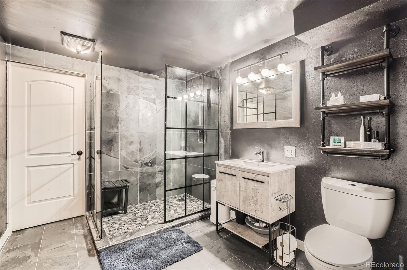 MLS Image #20 for 1819 s nile court,aurora, Colorado